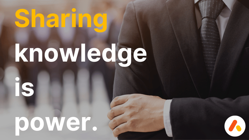 Torso mit Jackett und dem Text "Sharing knowledge is power"